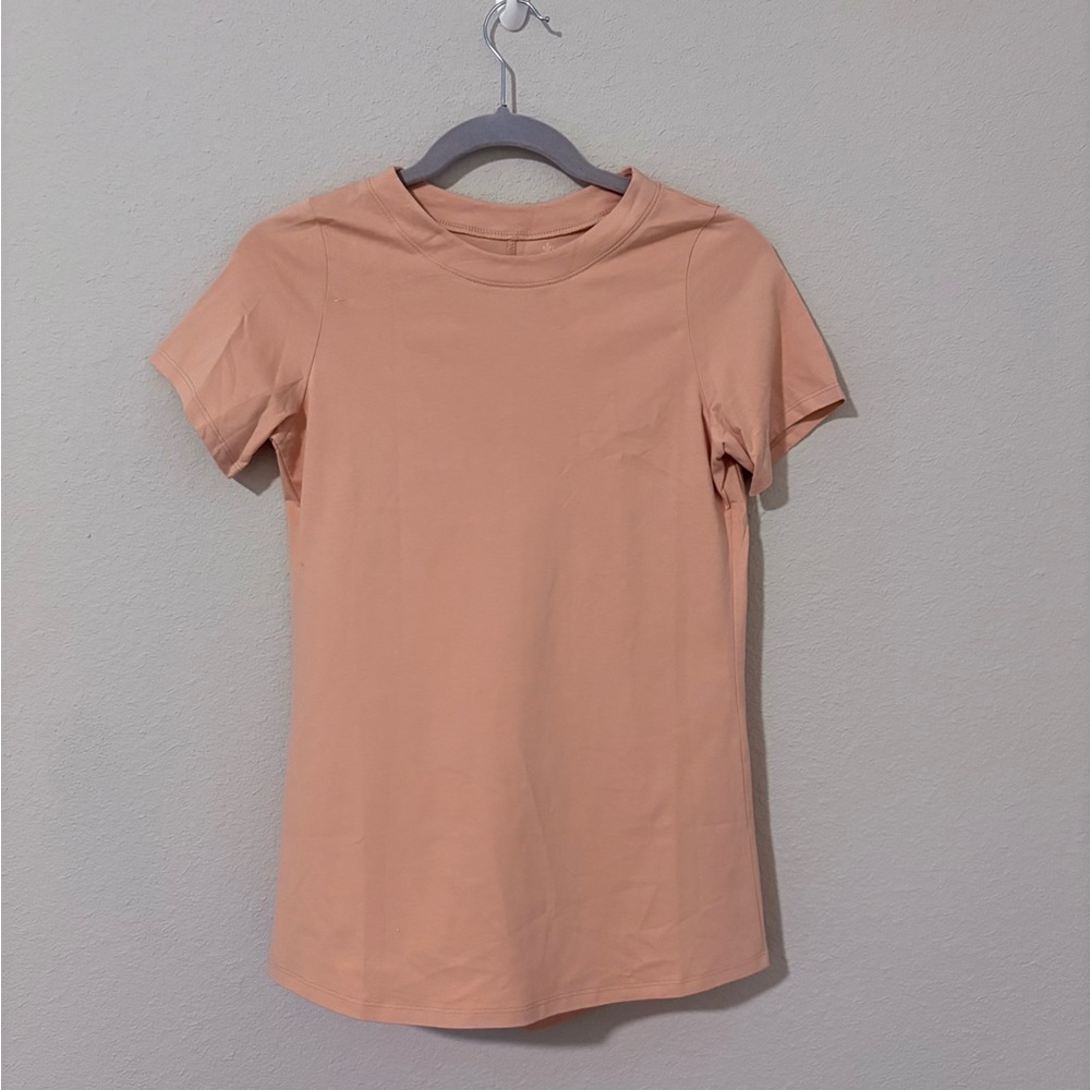 Elegantees Love Tee in Dusty Pink